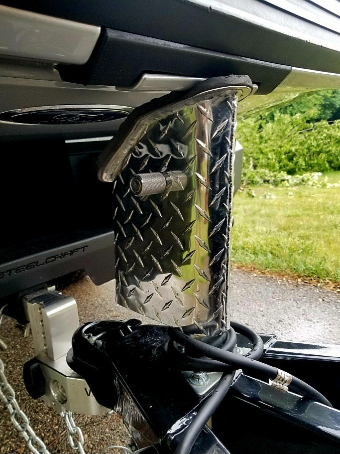 Trailgate™ (Receiver Lock Included)
